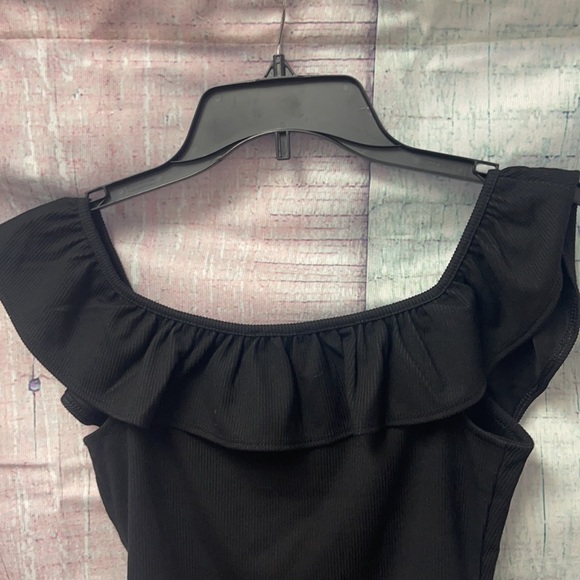 Brand new Woman’s Express bodysuit. Size XS - Picture 7 of 10